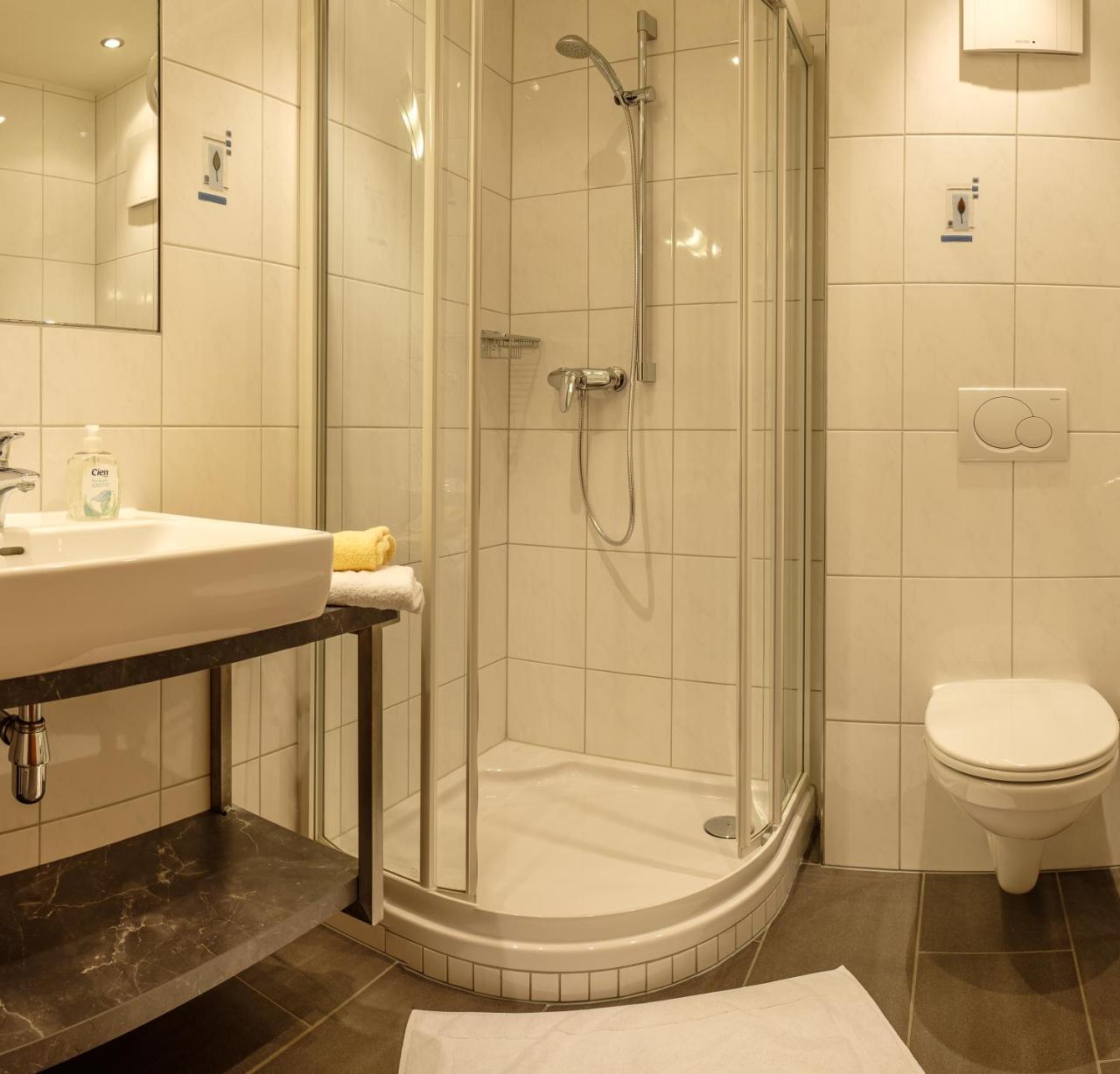 Gaestehaus Hausberger Schruns Zewnętrze zdjęcie